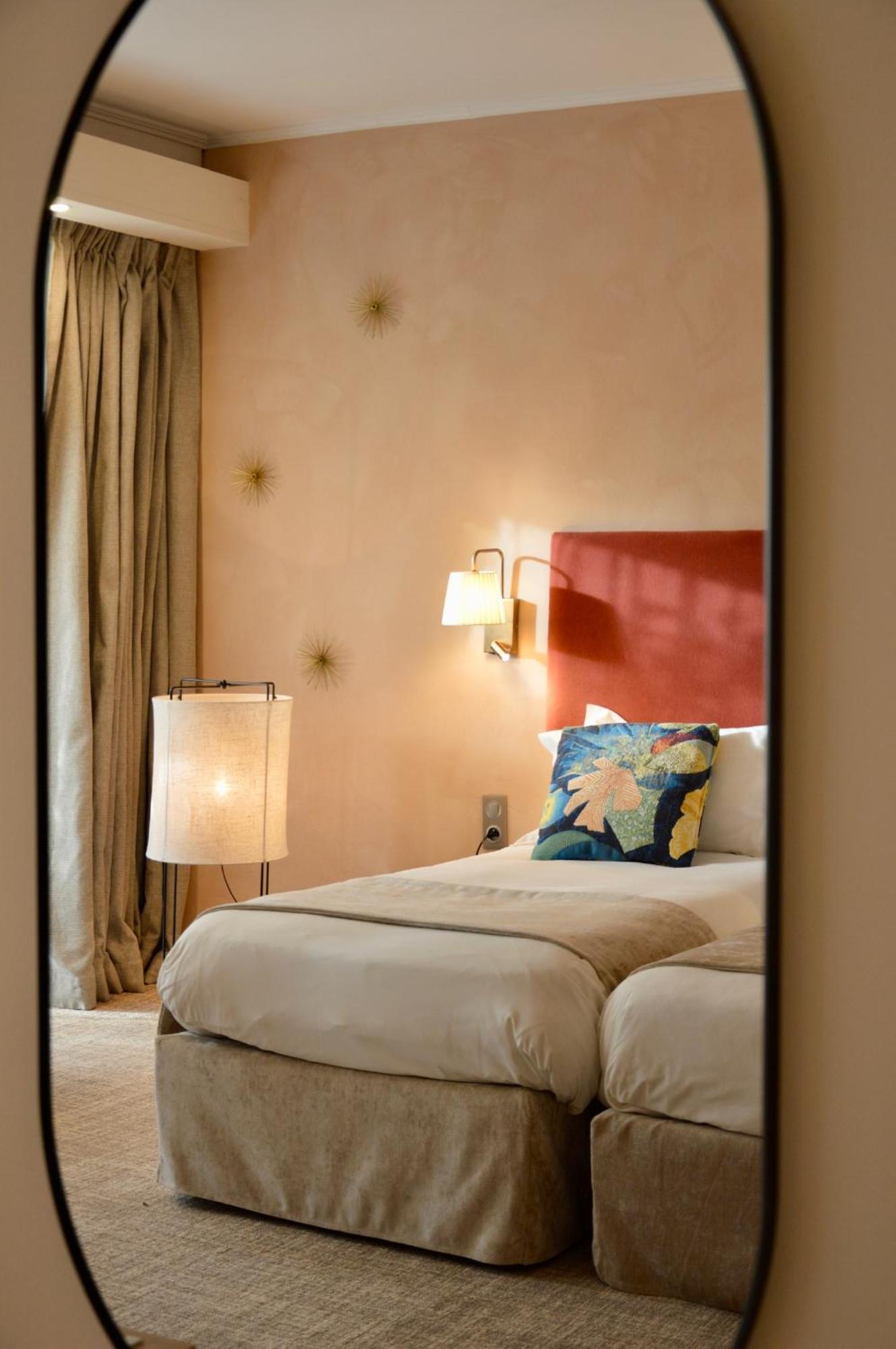 Best Western Sevan Parc Hotel Pertuis Exterior photo
